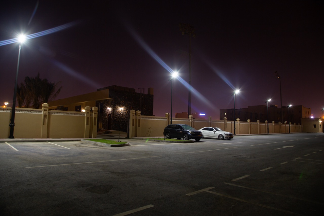 AOSPRO All in one Solar street light car park
